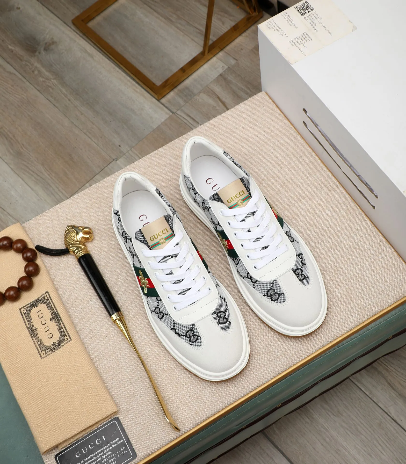 Men's shoes💰440 GUCCI🔍🔍2024 latest spring style On sale at the same time at the counter, original calfskin imported from Italy, genuine leather lining, (high-end, luxury, and class) exquisite workmanship, soles: original soles specially provided by the original factory, ⚠Exclusive double-layer movable molded soles are super comfortable⚠, real photos🎬The real ones are better🔍🔍"High quality·Follow the order" code number 38-44